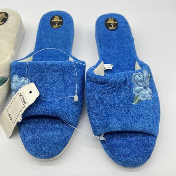 VTG 2 Pairs of 1980s Blue/Cream Terry Cloth Slippers w/Floral Applique NOS-Sz 7 - Picture 2 of 8